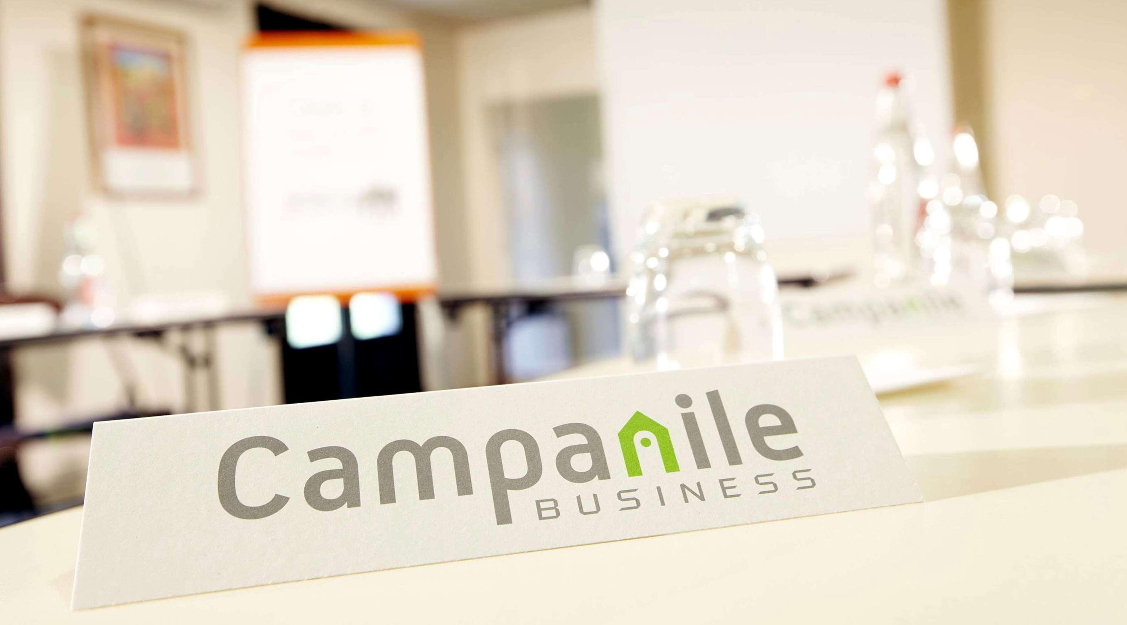 Campanile Hotel - Washington Washington  Exterior photo