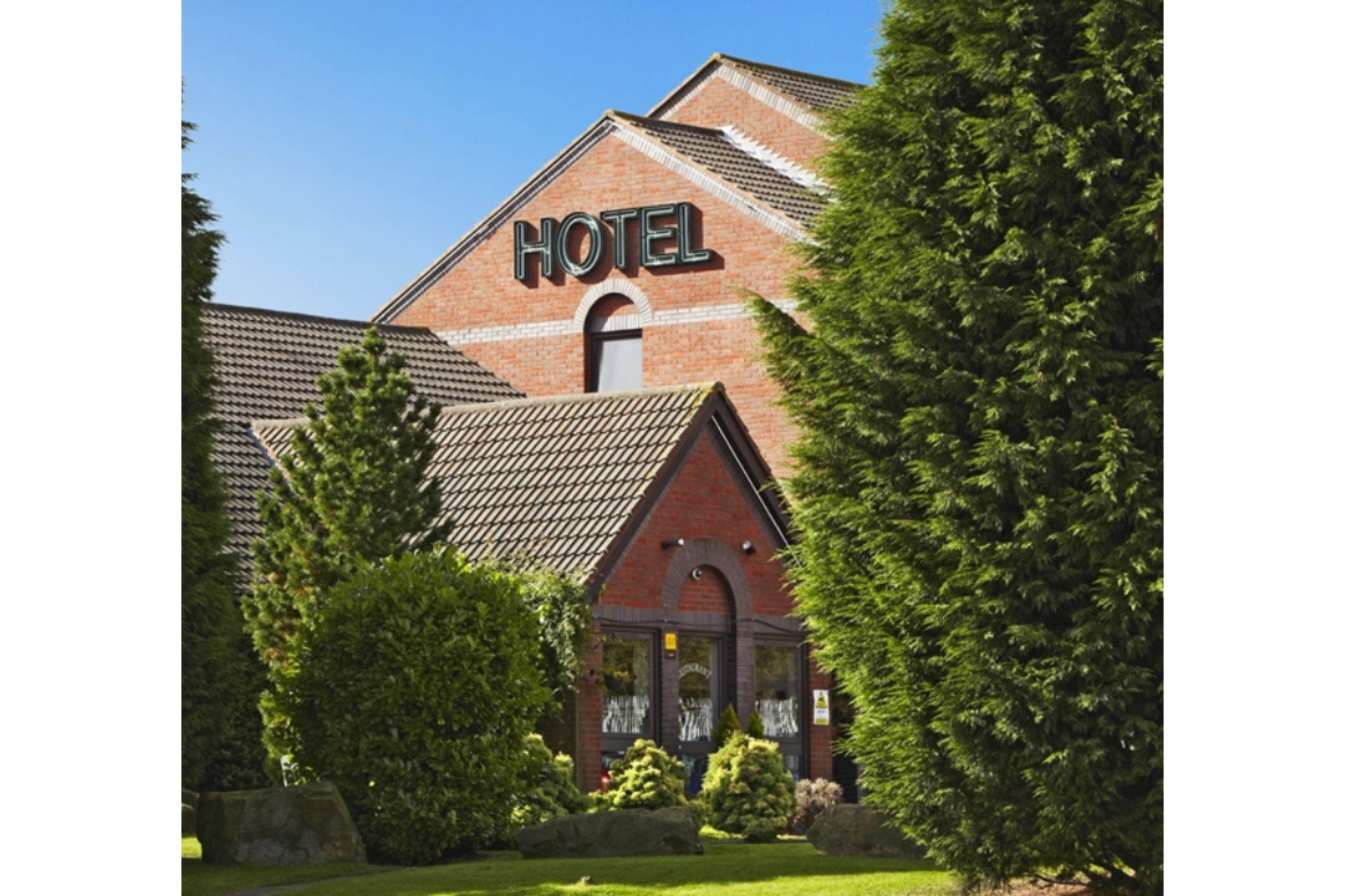 Campanile Hotel - Washington Washington  Exterior photo